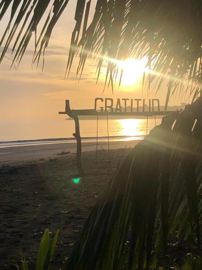 Отель Faith Glamping Dome Costa Rica Мансанильо Экстерьер фото